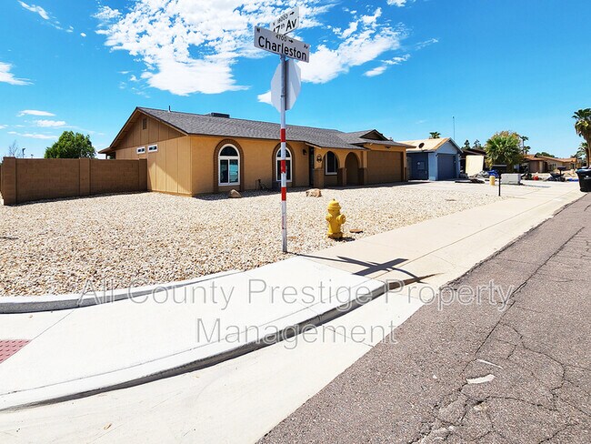 Foto del edificio - 4701 W Charleston Ave