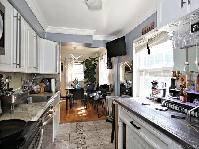 Building Photo - 403 Woodland Hills Rd