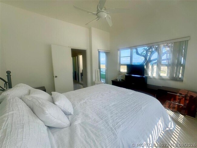 Foto del edificio - 6000 N Ocean Blvd