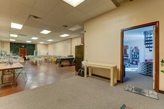 Building Photo - 325 Treadwell St