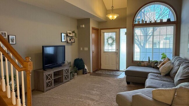 Foto del edificio - 12502 43rd St NE