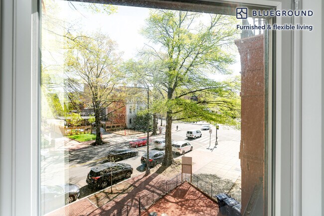 Foto del edificio - 1321 Rhode Island Ave NW