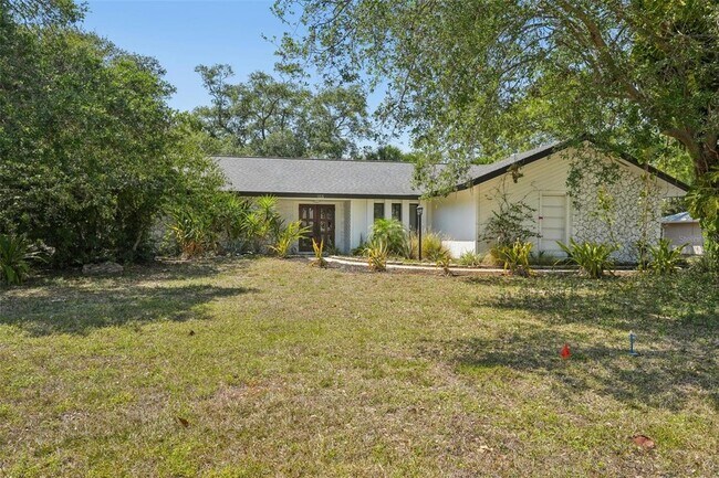 Building Photo - 155 Old Tamiami Trail