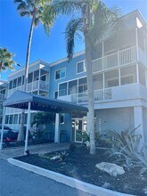 Building Photo - 2700 Coconut Bay Ln