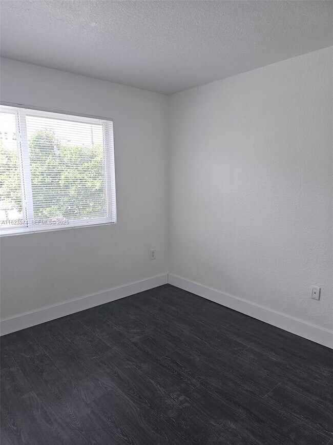 Foto del edificio - 15410 SW 284th St