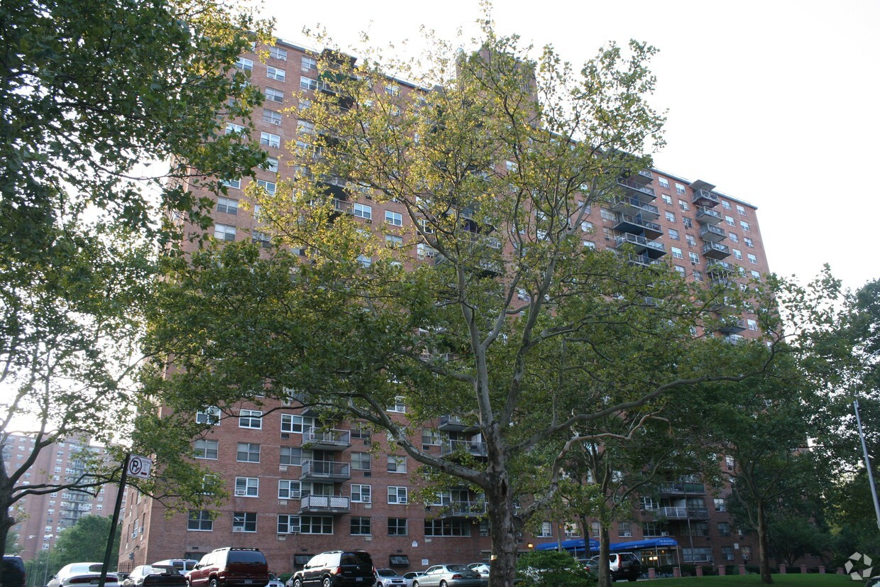 Lafayette-Boynton - Apartments in Bronx, NY | Apartments.com