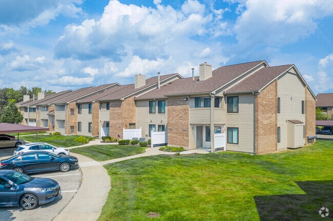 Building Photo - Shoal Creek