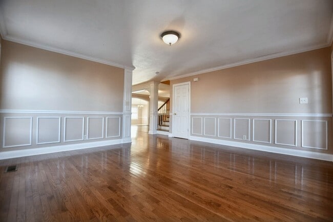 Foto del edificio - Pet Friendly Three Bedroom with Bonus!