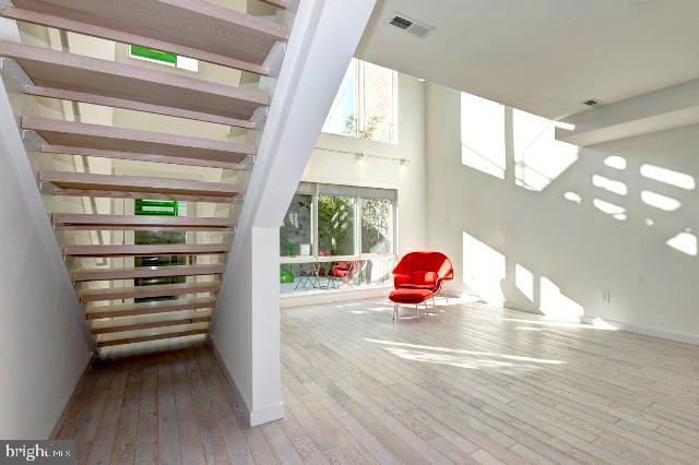 Foto del edificio - 1232 10th St NW