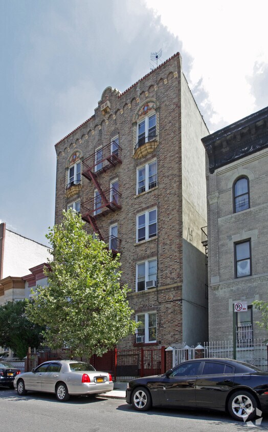 Foto principal - 102-104 Martense St