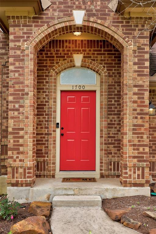 Building Photo - 1700 Palmetto Dr