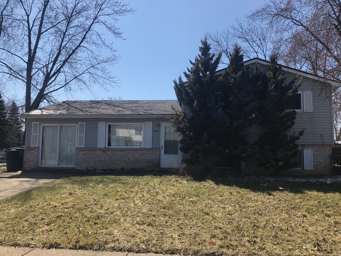 Foto principal - 3 bedroom 1.5 bathroom house in Gahanna fo...