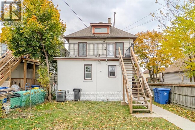 Building Photo - 1086 Howard Ave