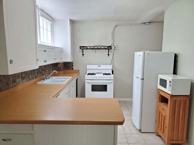 Foto del edificio - One Bedroom Apartment in the Heart of Down...