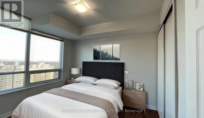 Building Photo - 208 Enfield Pl