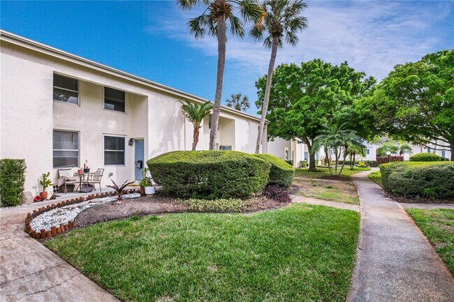 Building Photo - 4510 La Capri Ct
