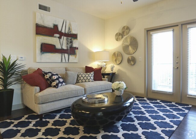 Building Photo - Chic Comfort, Perfect Location