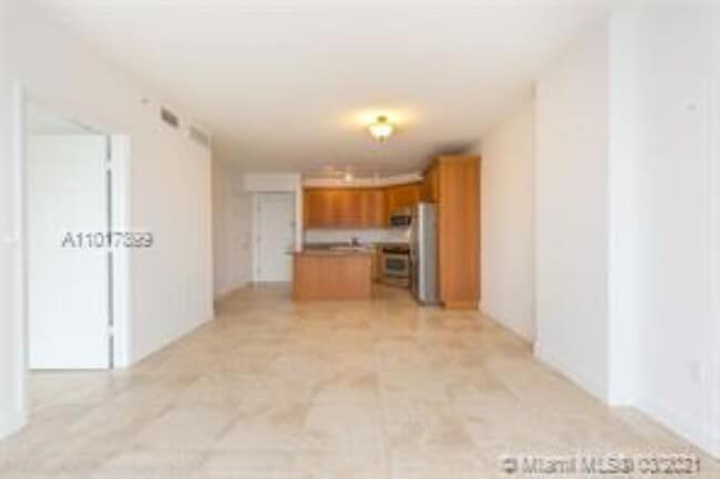 Building Photo - 55 Merrick Way