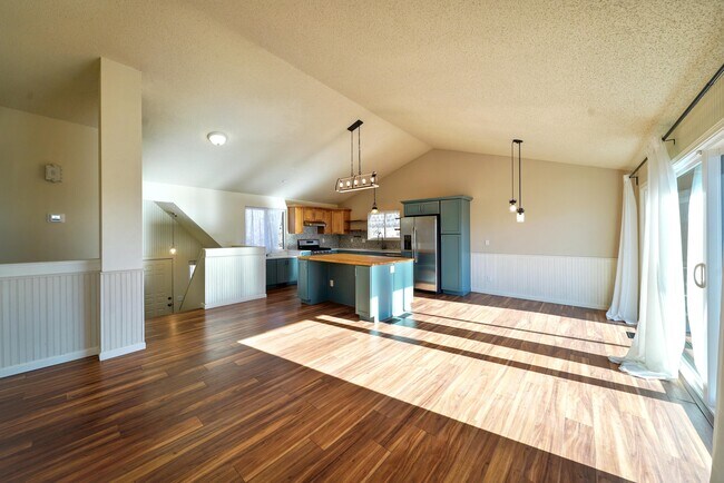 Foto del edificio - 4450 McGrew Cir