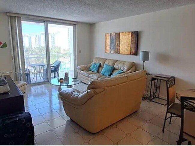 Foto del edificio - 1801 S Ocean Dr