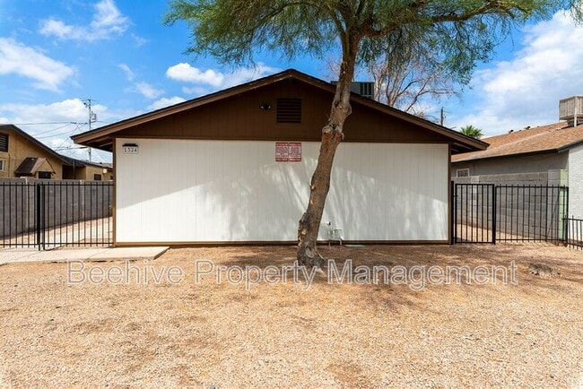Photo - 1324 E Taylor St House