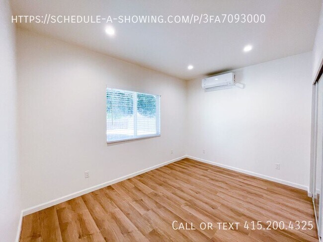Building Photo - Newly Built 2 Bedroom 2 Bath Home in Marina!