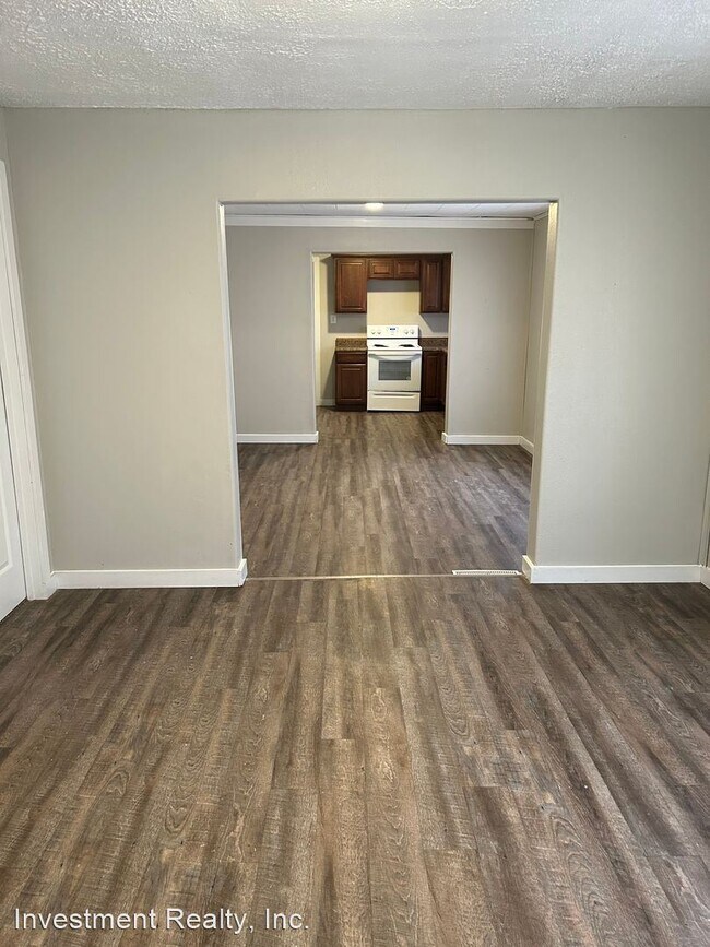 Foto del edificio - 3 br, 2 bath House - 2112 W Walnut St