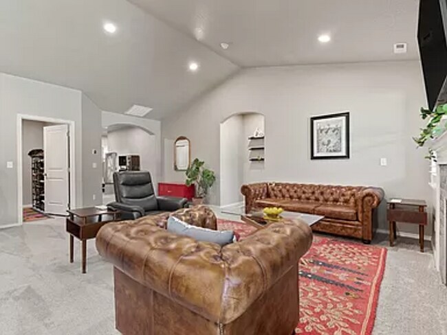 Foto del edificio - 14701 E Caprio Ave