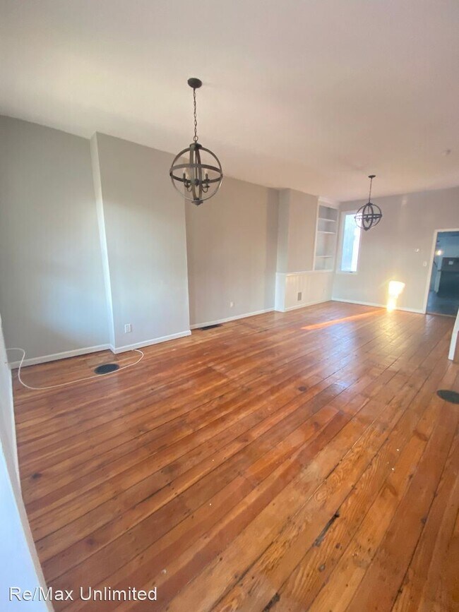 Building Photo - 3 br, 2 bath House - 439 Locust Ave