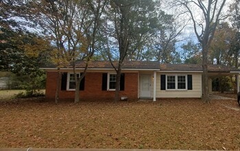 Building Photo - 6545 Amanda Cir