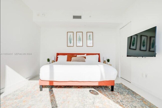 Foto del edificio - 501 NE 31st St