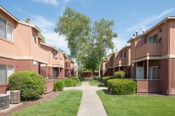 Building Photo - Mesa Verde Apartments