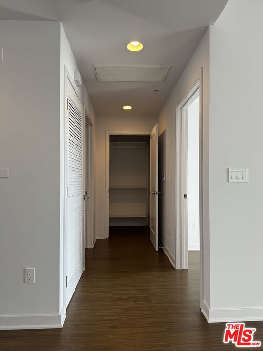 Foto del edificio - 1968 Lake Ave