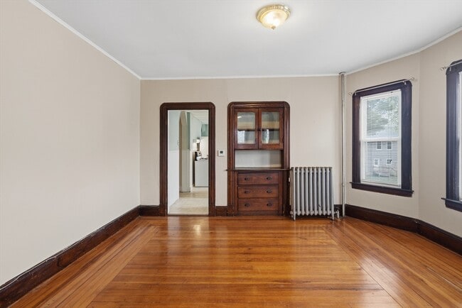 Building Photo - 43 Elmdale St
