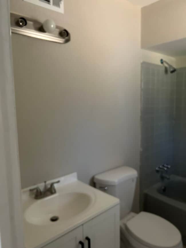 Foto del edificio - South side home