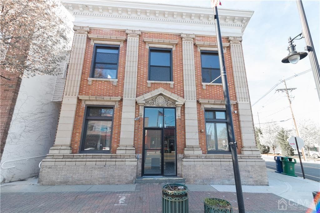 52 Main St Unit A, Woodbridge, NJ 07095 Apartments in Woodbridge, NJ