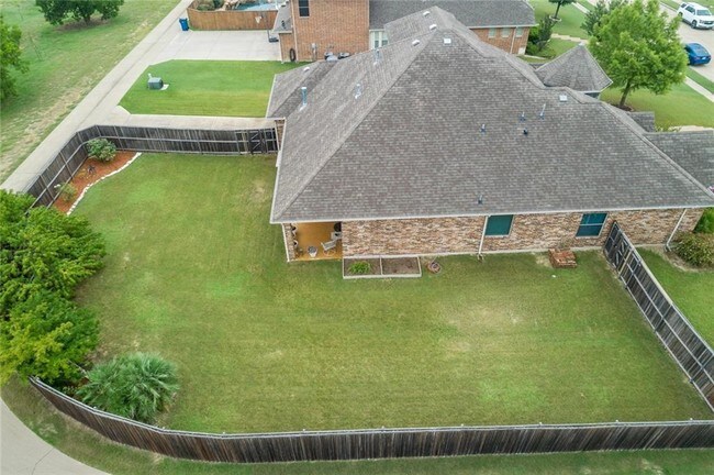 Building Photo - 283 Talbot Dr