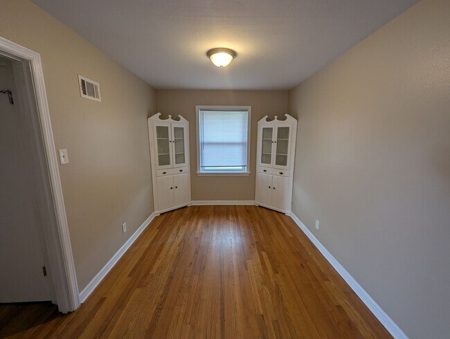 Foto del edificio - Your Perfect Home Awaits — Cozy, Updated, ...