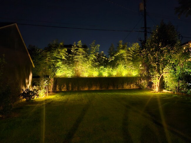 Foto del edificio - 900 Bethany Rd