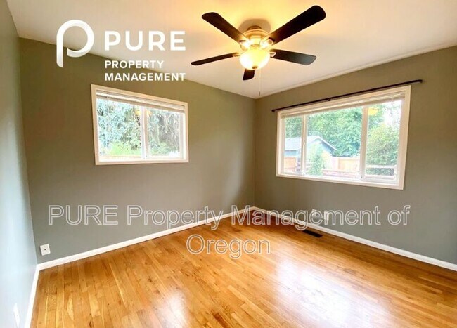 Foto del edificio - 11575 SW Baker St