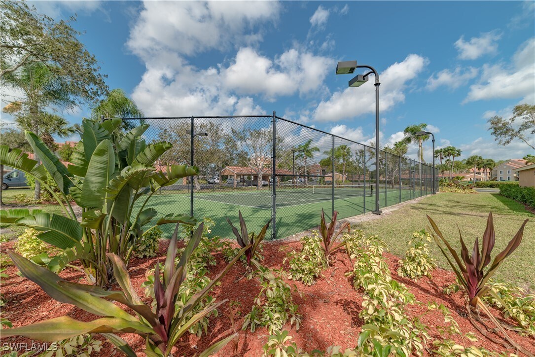 Foto del edificio - 1230 Wildwood Lakes Blvd