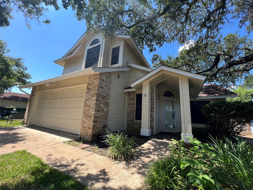 Foto principal - 7906 Tiffany Dr