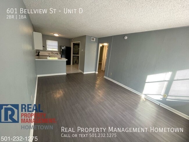 Building Photo - 601 Bellview St