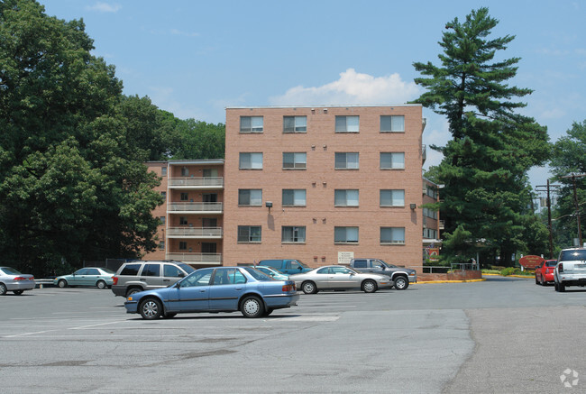 Hyattsville Apartaments - Hyattsville House Apartments