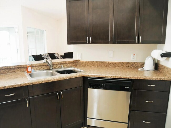 Foto del edificio - 4668 Pembrook Pl