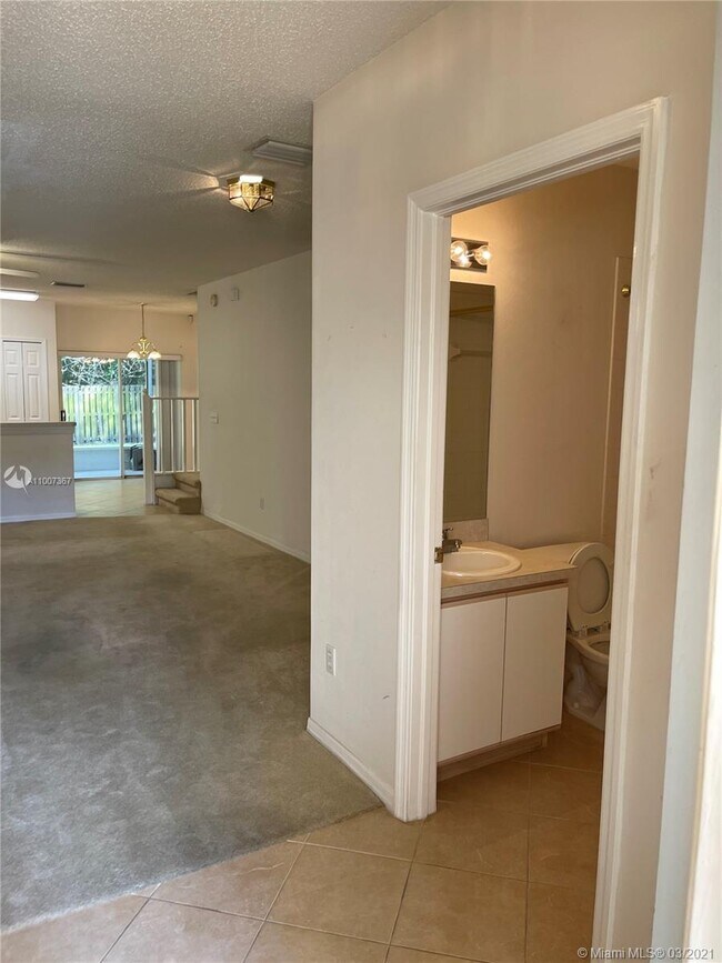 Building Photo - 6561 Osprey Lake Cir