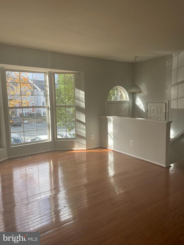 1804 Wigglesworth Way, Woodbridge, VA 22191 Townhouse for Rent in Woodbridge, VA