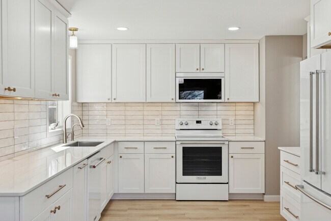 Foto del edificio - 1205 Sterling Way