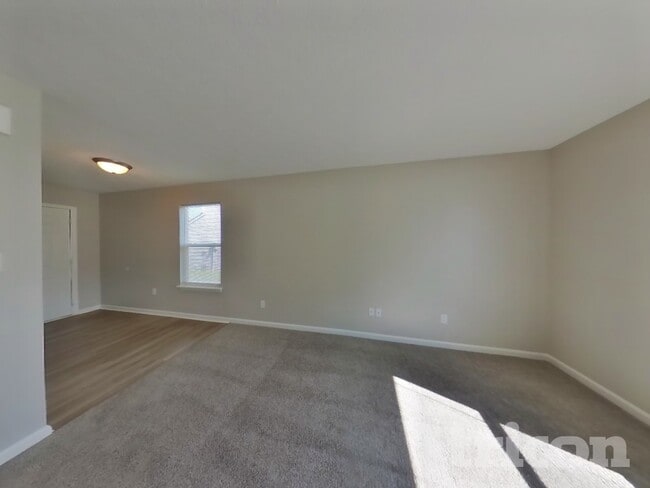 Building Photo - 8023 Grove Berry Way