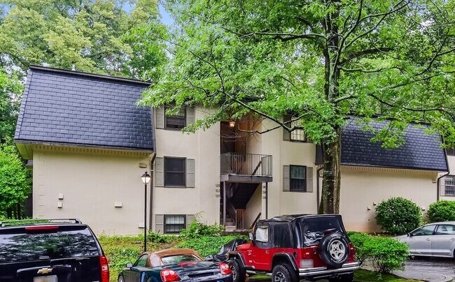 Foto del edificio - 140 Lablanc Way NW